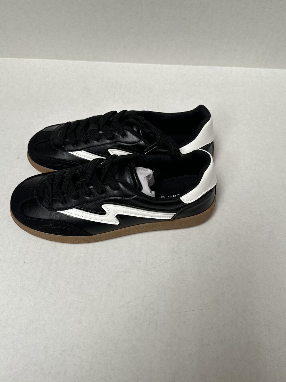 Madden Girl Kids Shoes Mars Sneakers Black Size 5